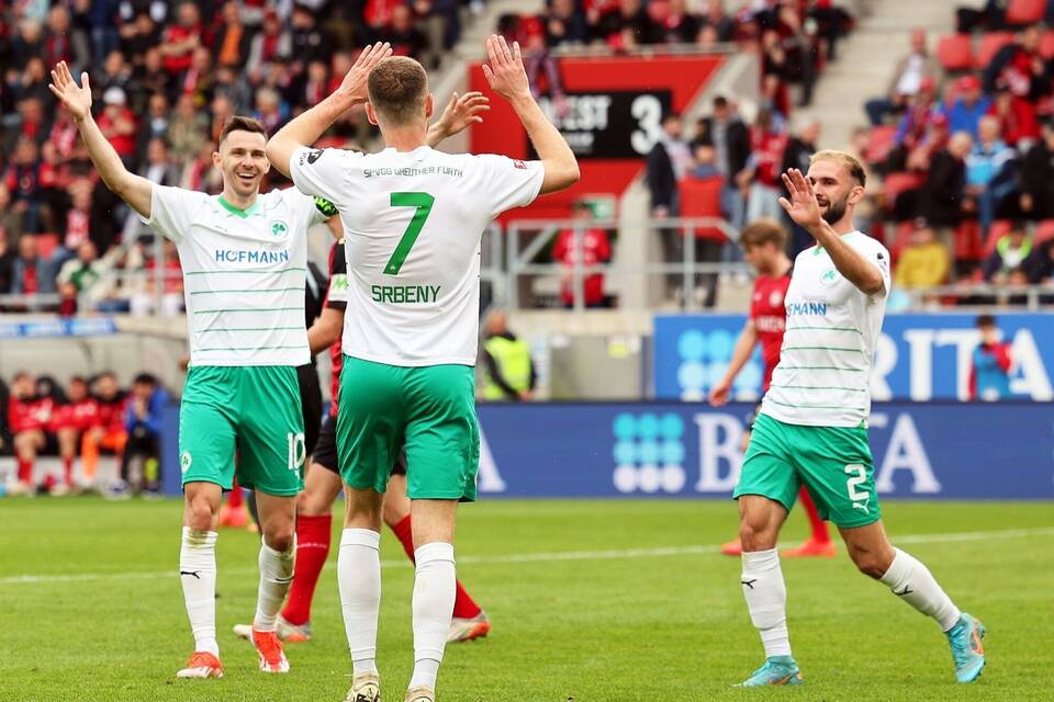 SV Wehen Wiesbaden - SpVgg Greuther Fürth SV Wehen Wiesbaden - SpVgg Greuther Fürth