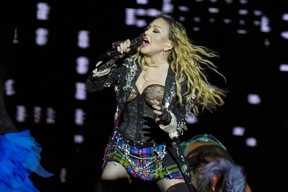 Madonna Madonna