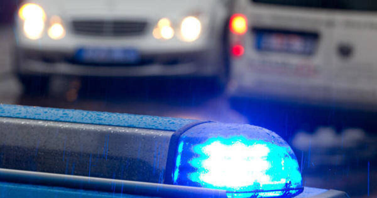 Eppingen: Unbekannter schlägt Bushaltestellen-Scheibe ein - Rhein-Neckar-Zeitung - Rhein-Neckar Zeitung