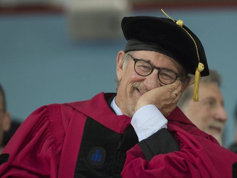 Steven Spielberg wünscht Harvard-Absolventen ein Happy End ...