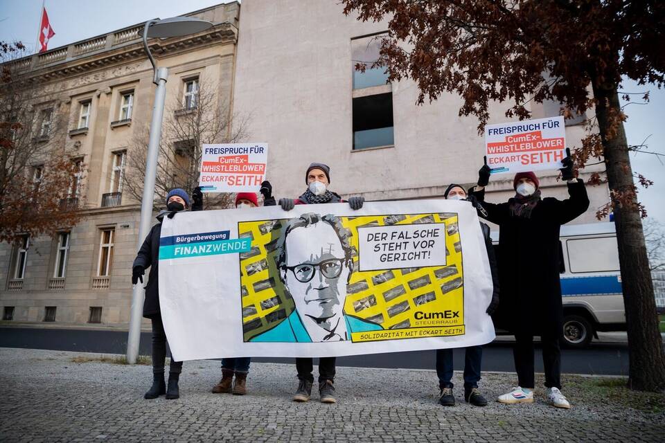Solidaritätsaktion für CumEx-Hinweisgeber Solidaritätsaktion für CumEx-Hinweisgeber