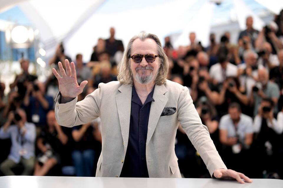 Gary Oldman Gary Oldman