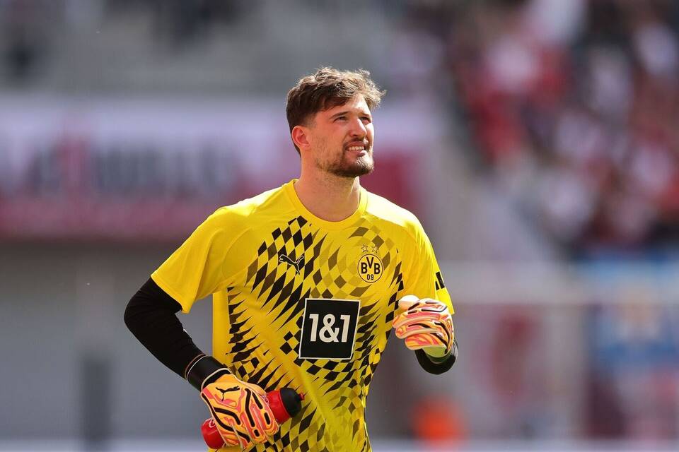 Gregor Kobel Gregor Kobel