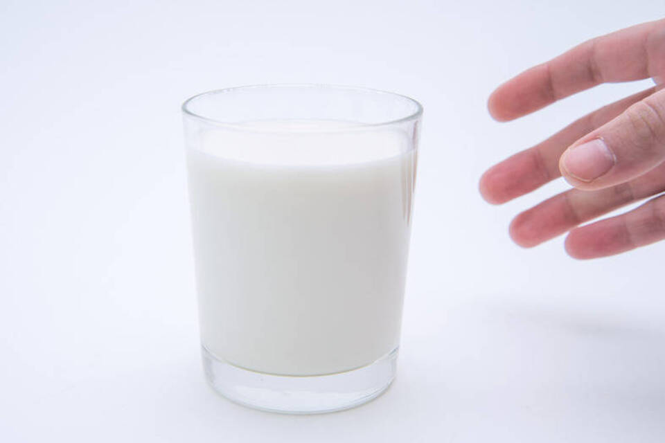 Beschwerden durch Milchprodukte: Unverträglichkeit und Allergie