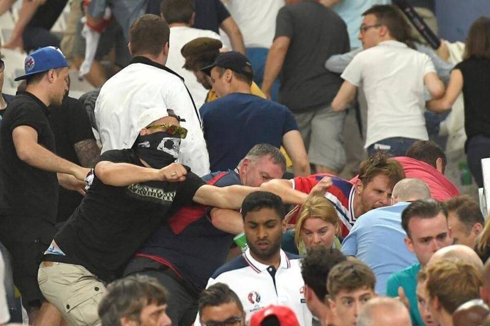 Hooligans Hooligans