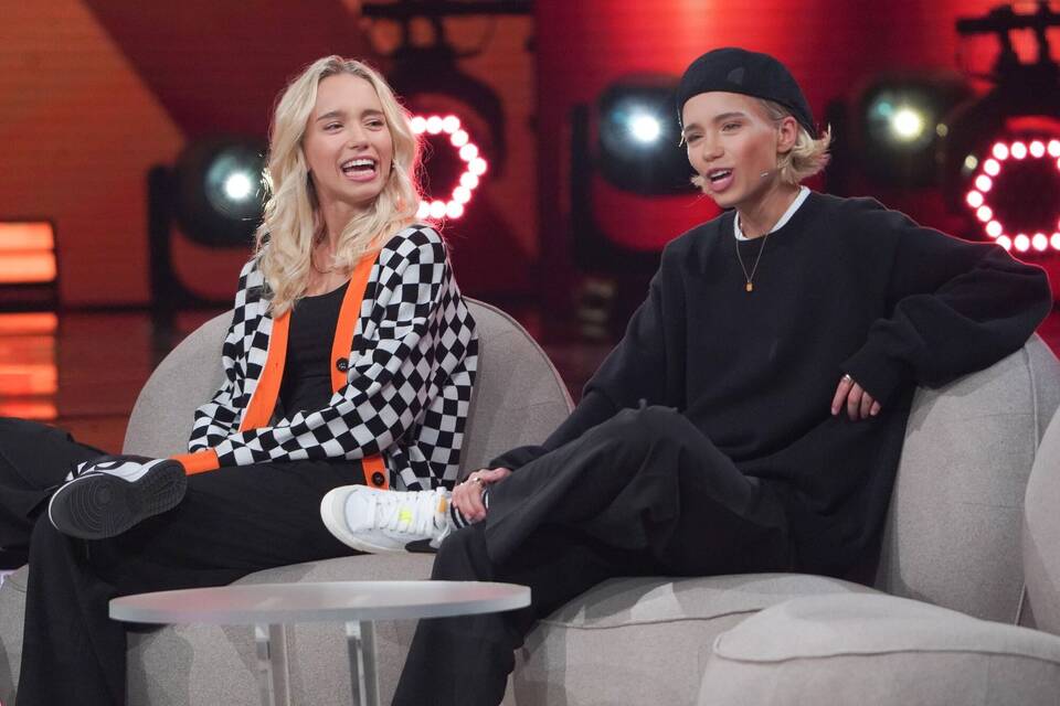Influencerin Lisa Mantler und ihre Schwester Lena Influencerin Lisa Mantler und ihre Schwester Lena
