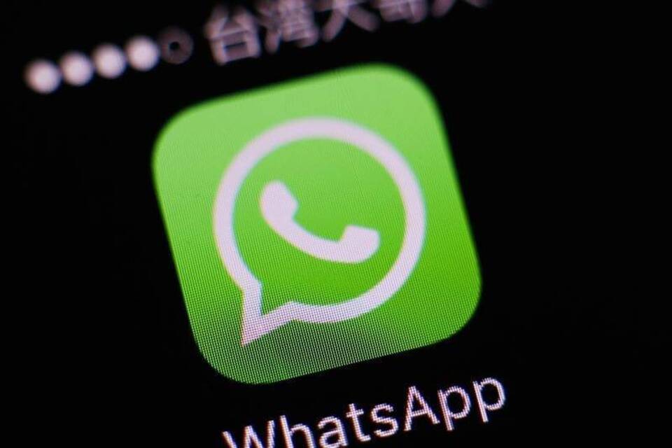 WhatsApp WhatsApp