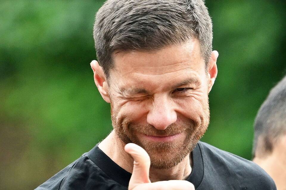 Bayer-Trainer Xabi Alonso Bayer-Trainer Xabi Alonso