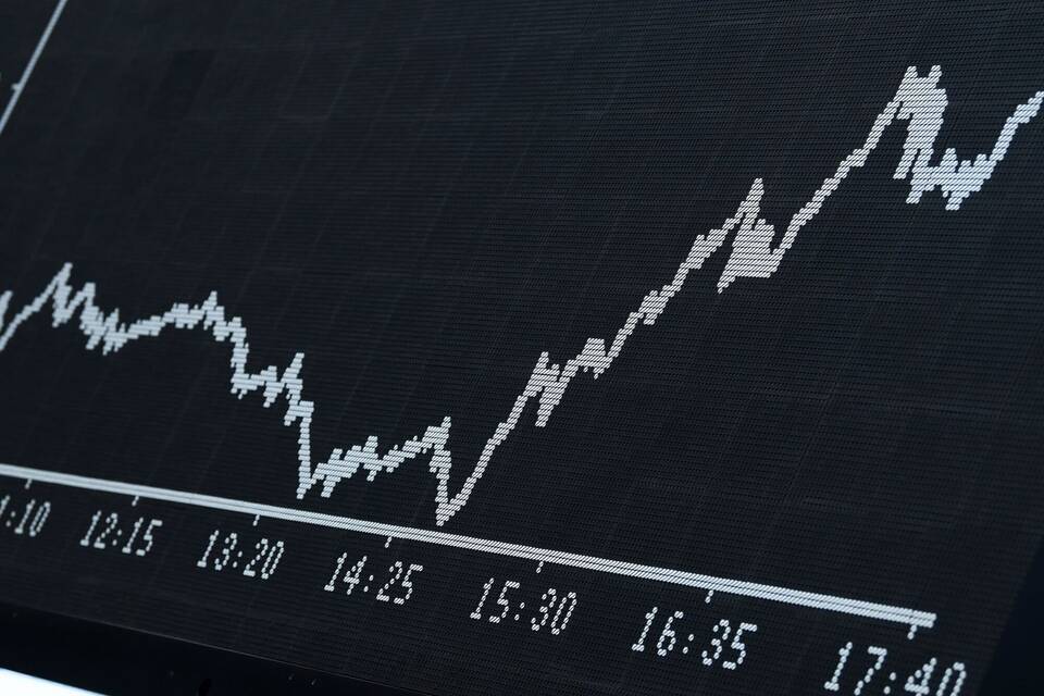 Deutsche Haushalte mehren ihr Geldvermögen Deutsche Haushalte mehren ihr Geldvermögen