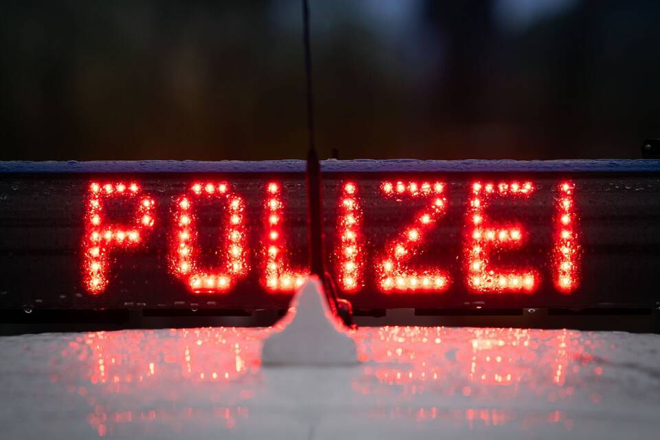 Kinder verfolgen Ladendiebin und helfen Polizei Kinder verfolgen Ladendiebin und helfen Polizei