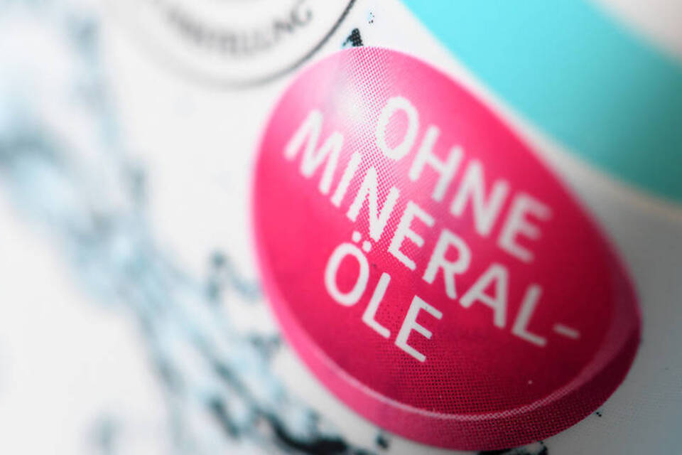 Schönheit ohne Sorgen? Clean Cosmetic verzichtet auf kritische Stoffe Schönheit ohne Sorgen? Clean Cosmetic verzichtet auf kritische Stoffe