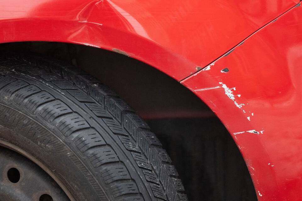 Blechschaden am Auto Blechschaden am Auto
