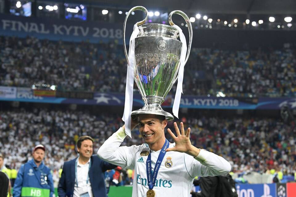 Cristiano Ronaldo Cristiano Ronaldo