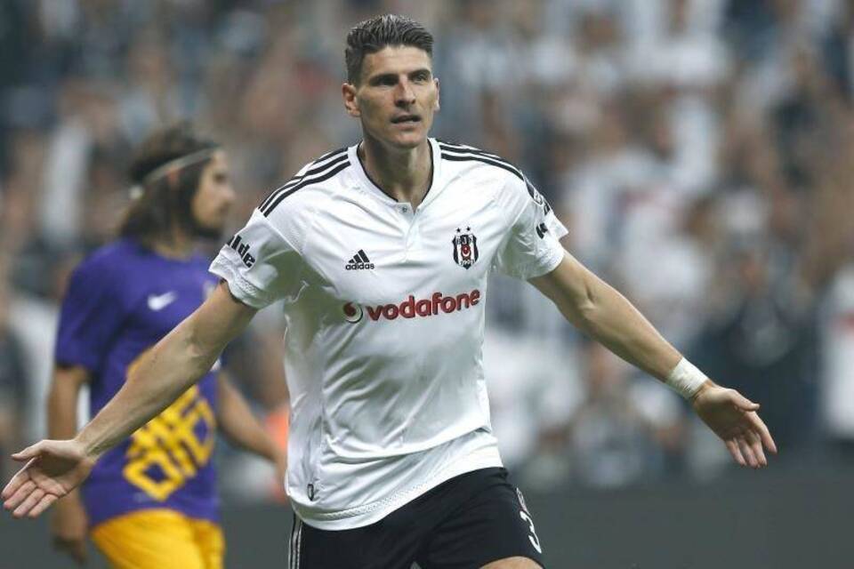 Mario Gomez Mario Gomez