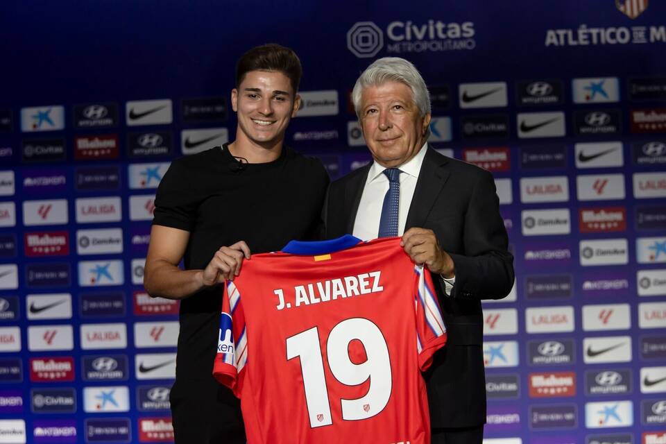 Vorstellung von Julian Alvarez bei Atletico Madrid Vorstellung von Julian Alvarez bei Atletico Madrid