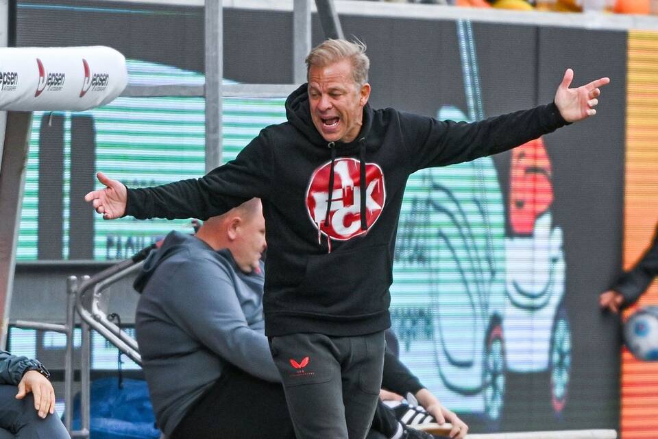 Jahn Regensburg - 1. FC Kaiserslautern Jahn Regensburg - 1. FC Kaiserslautern