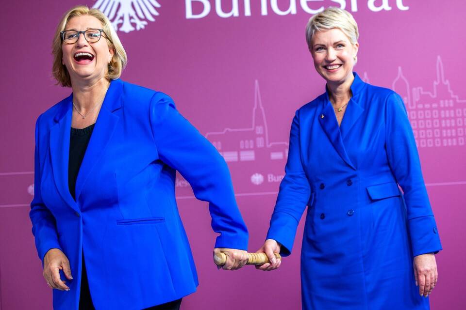 Zentrale Feier zum Tag der Deutschen Einheit Zentrale Feier zum Tag der Deutschen Einheit