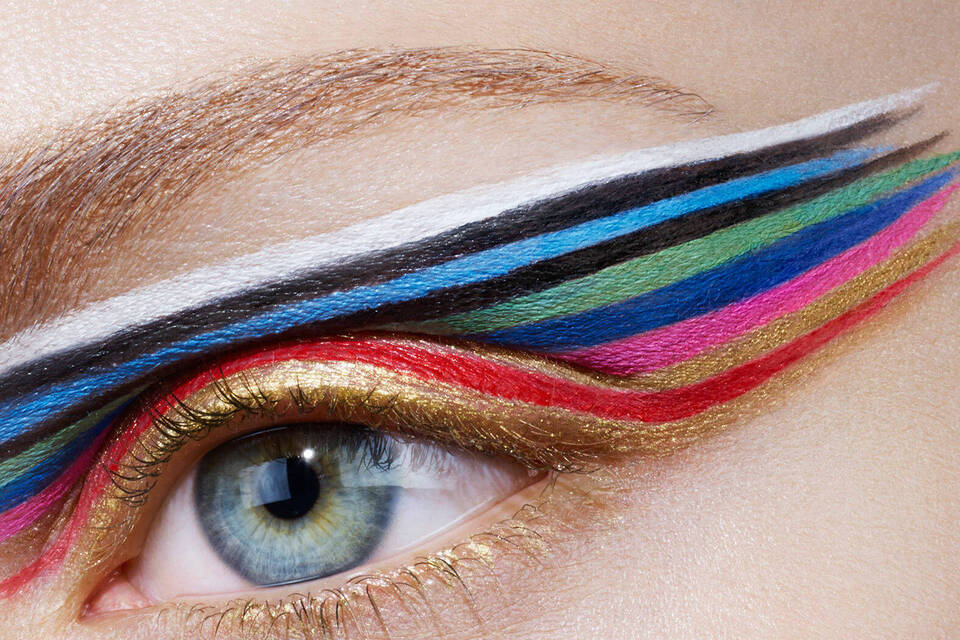 Es darf knallen: Die Make-up-Trends für den Herbst und Winter Es darf knallen: Die Make-up-Trends für den Herbst und Winter
