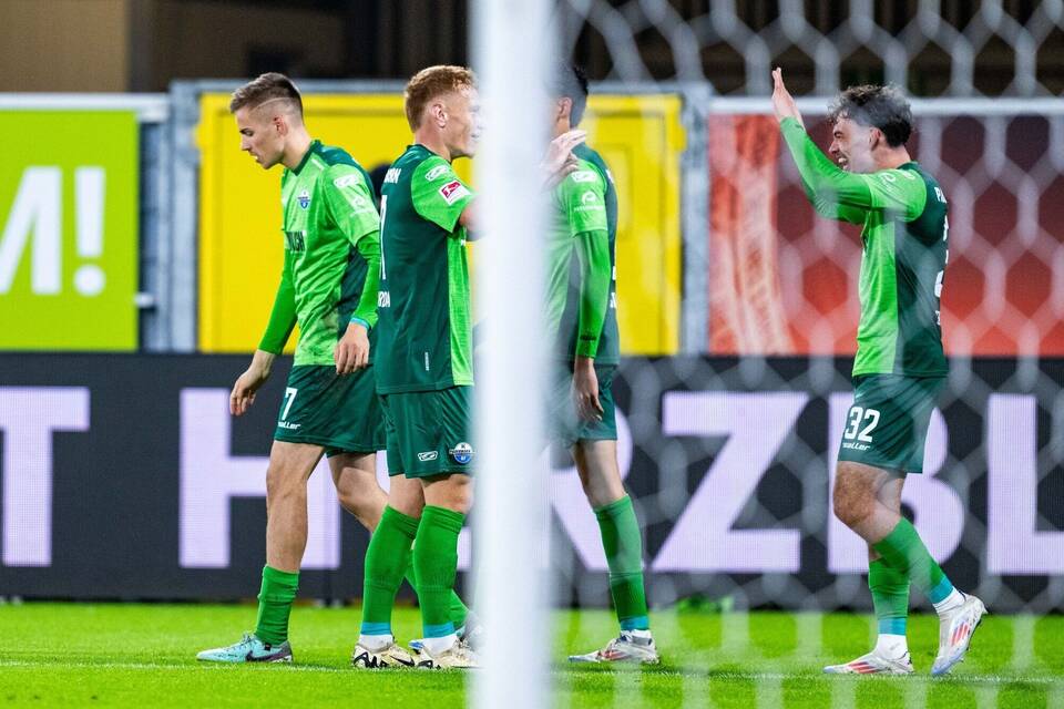 SC Paderborn 07 - Jahn Regensburg SC Paderborn 07 - Jahn Regensburg