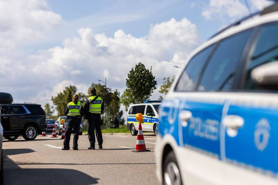 Kontrollen an der deutsch-französischen Grenze Kontrollen an der deutsch-französischen Grenze