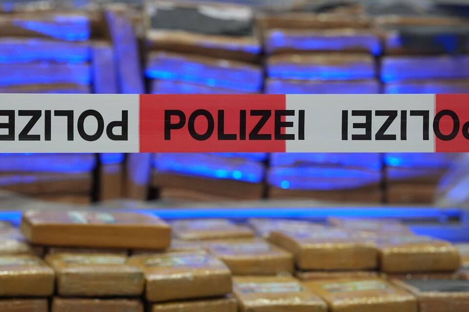 43-jähriger mutmaßlicher Drogendealer festgenommen 43-jähriger mutmaßlicher Drogendealer festgenommen