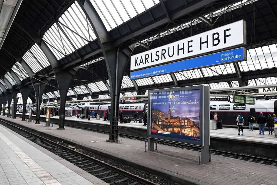 Hauptbahnhof Karlsruhe Hauptbahnhof Karlsruhe