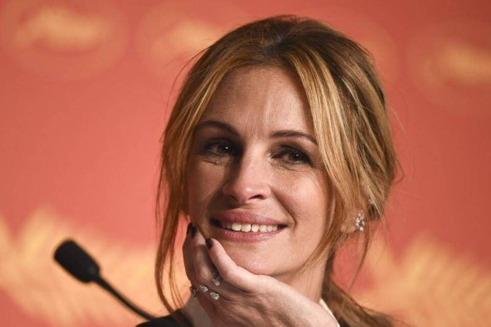 Julia Roberts