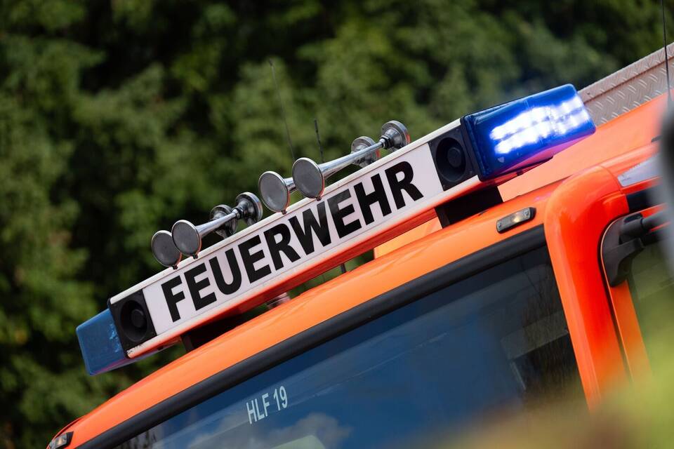 Feuerwehr - Symbolbild Feuerwehr - Symbolbild
