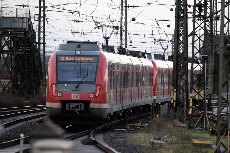 Bahnverkehr Rhein-Main-Gebiet Bahnverkehr Rhein-Main-Gebiet