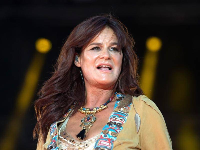 Andrea Berg will sich Tattoo über Brandwunde stechen lassen Leute RNZ