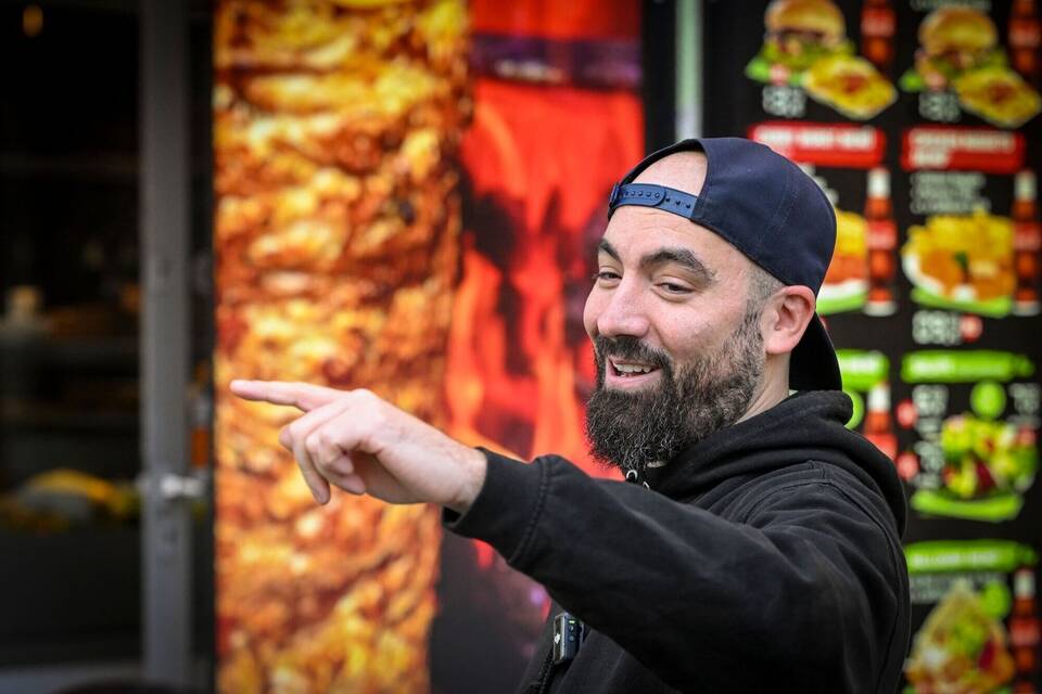 Berliner testet alle U-Bahn-Döner