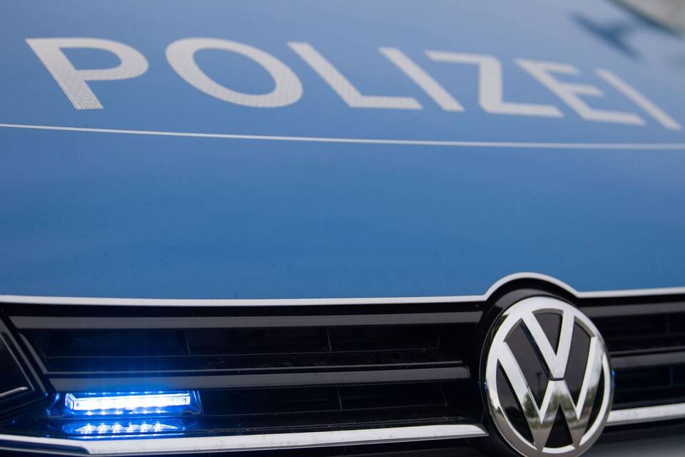 Polizei - Symbolbild Polizei - Symbolbild