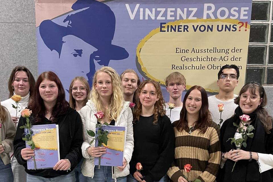 Mosbach Buch zu Ausstellung „Vinzenz Rose einer von uns