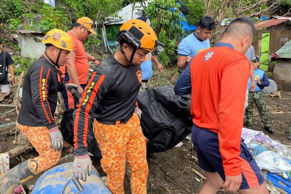 Nach dem Tropensturm Trami auf den Philippinen Nach dem Tropensturm Trami auf den Philippinen