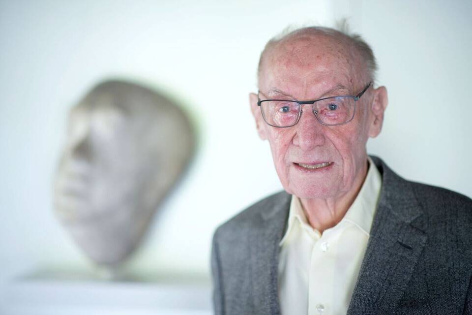 Edzard Reuter Edzard Reuter