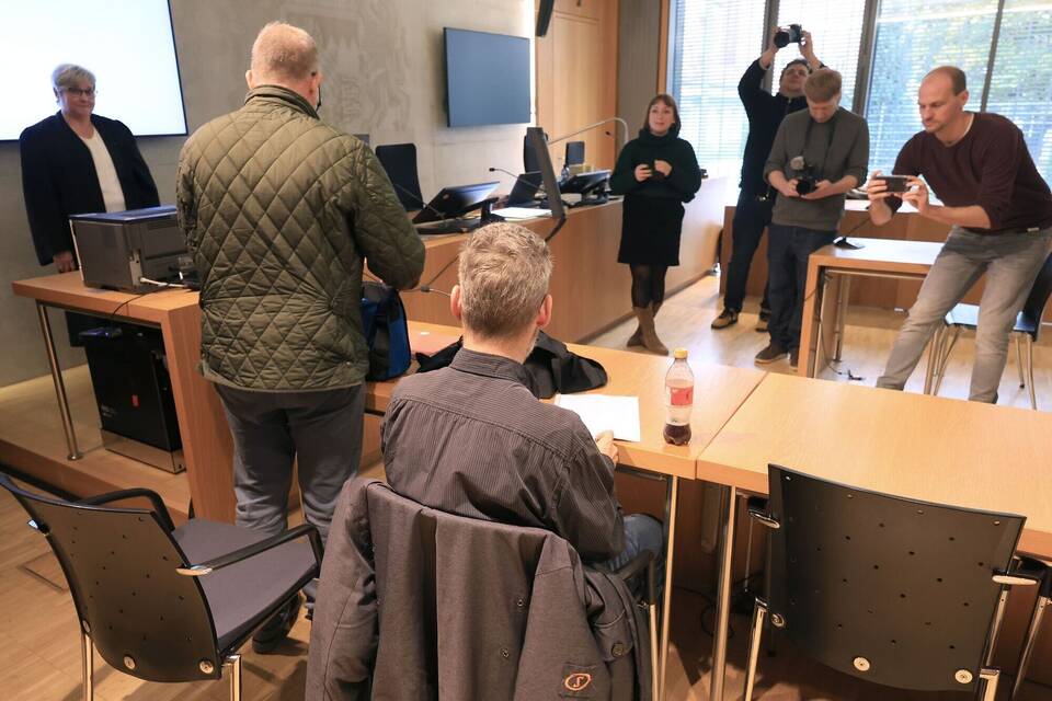 Bewährungsstrafe nach Steinwurf auf Grüne Bewährungsstrafe nach Steinwurf auf Grüne