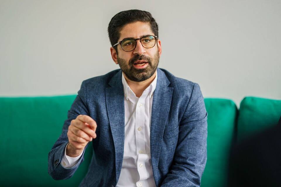 Hessens Wirtschaftsminister Kaweh Mansoori