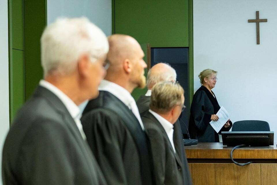 Prozess gegen zwei ehemalige Fondsmanager in München Prozess gegen zwei ehemalige Fondsmanager in München
