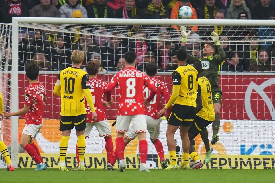 FSV Mainz 05 - Borussia Dortmund FSV Mainz 05 - Borussia Dortmund