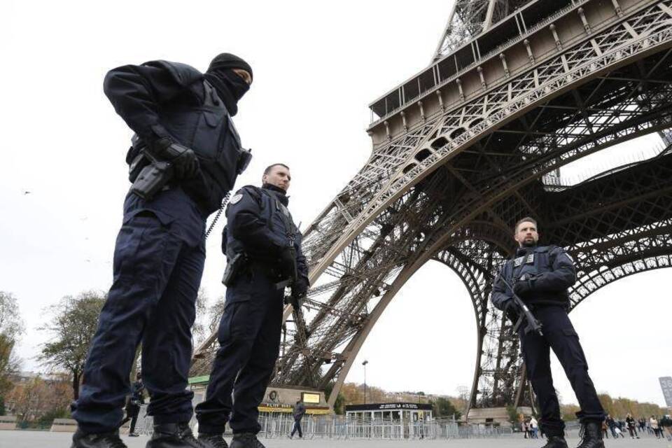 Polizisten in Paris