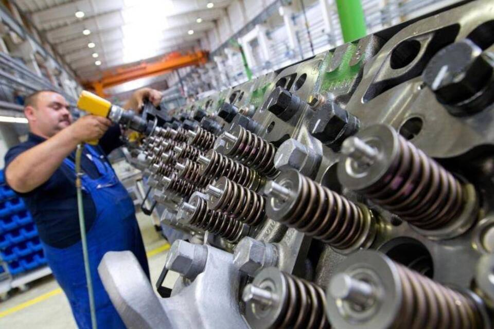 Motorenproduktion Motorenproduktion