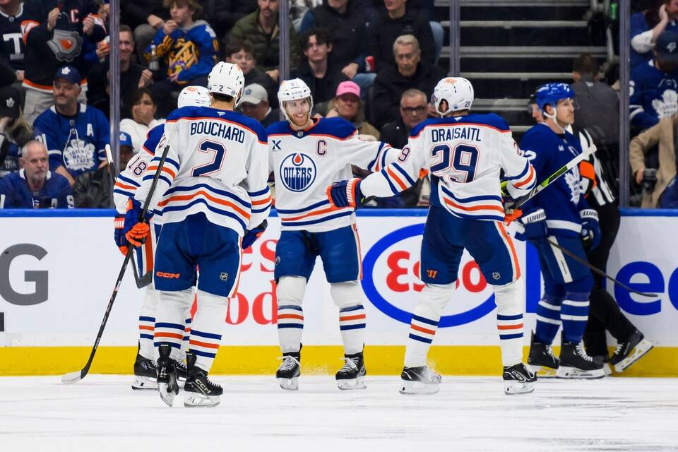 Toronto Maple Leafs - Edmonton Oilers Toronto Maple Leafs - Edmonton Oilers