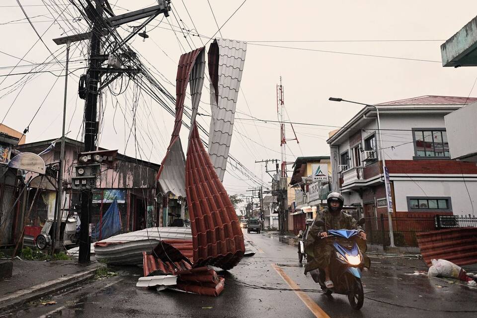 Taifun «Man-yi» - Philippinen Taifun «Man-yi» - Philippinen