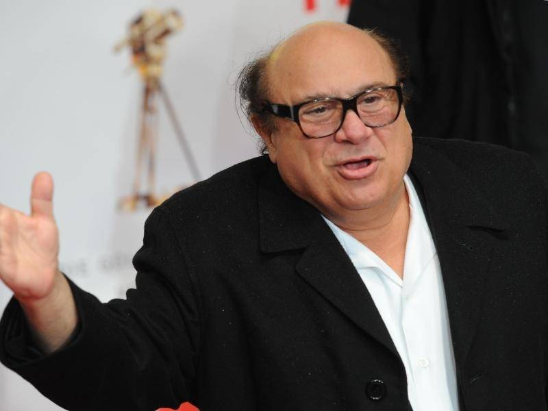 Danny DeVito kommt erstmals an den Broadway Leute RNZ