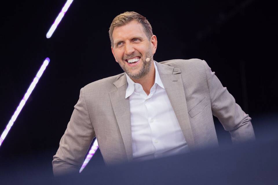 Dirk Nowitzki Dirk Nowitzki