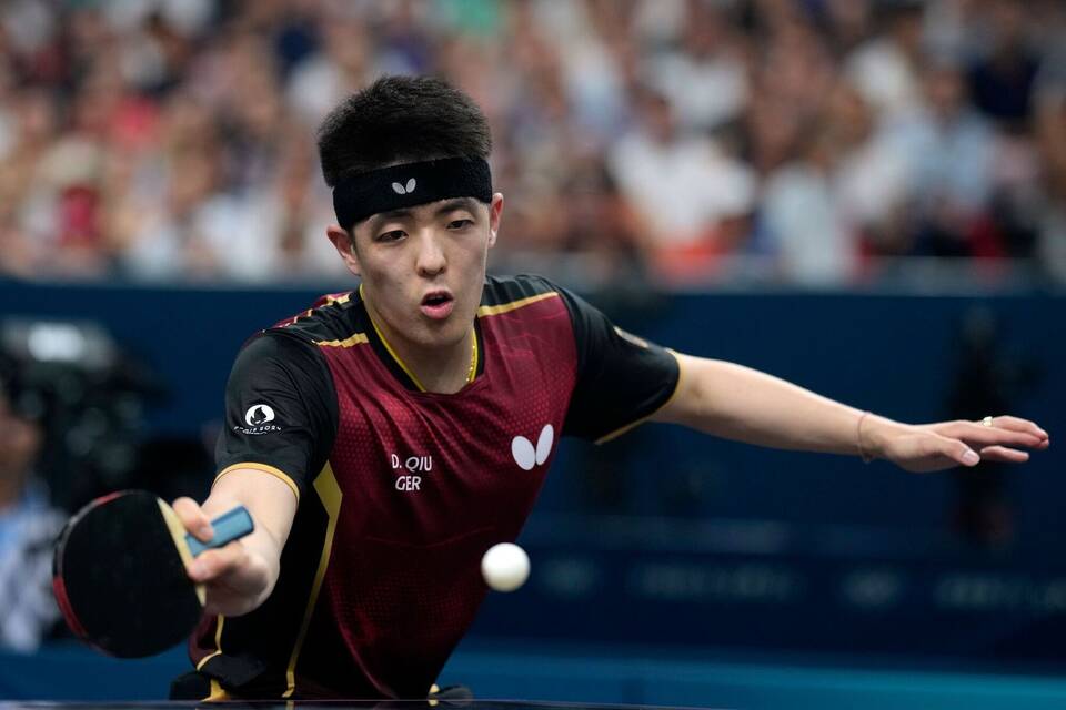 Tischtennis-Profi Dang Qiu
