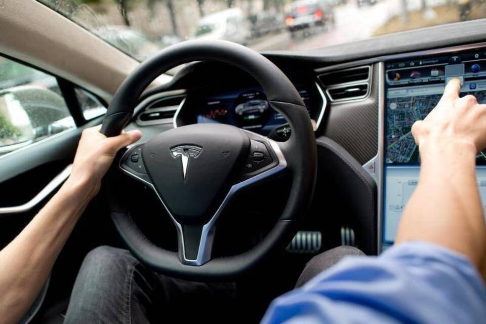 Tesla Model S Tesla Model S