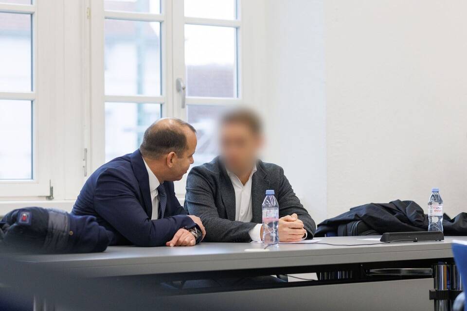 Prozess wegen Verdachts eines verbotenen Autorennens Prozess wegen Verdachts eines verbotenen Autorennens