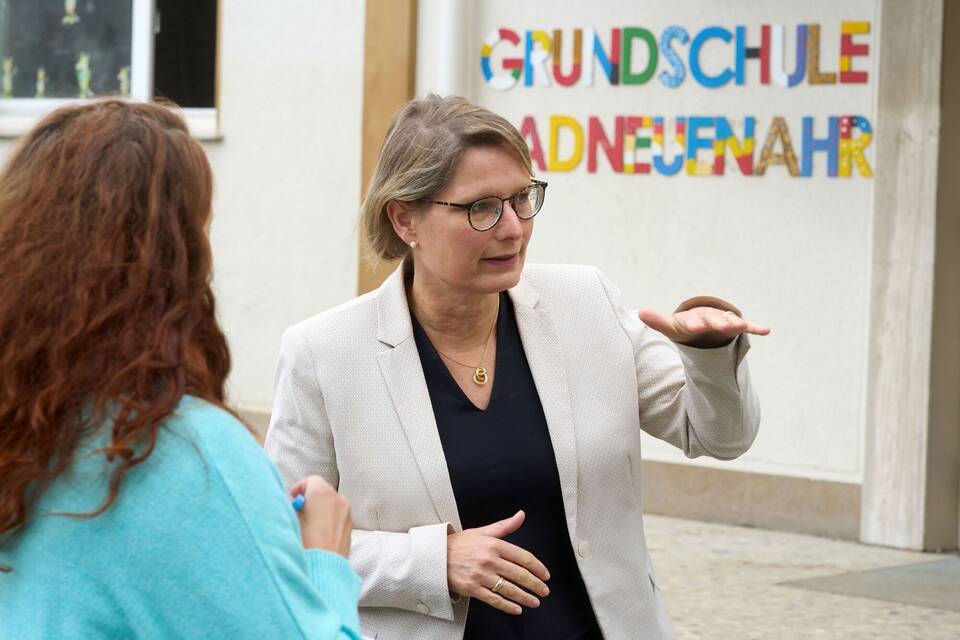 Ganztagsbetreuung an Grundschulen Ganztagsbetreuung an Grundschulen