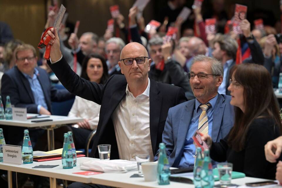 Parteitag von SPD entscheidet über Koalitionsvertrag Parteitag von SPD entscheidet über Koalitionsvertrag